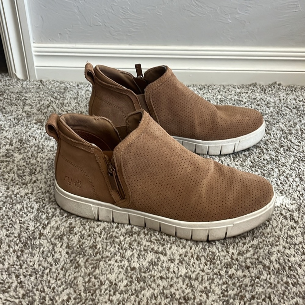 Ryka Hensley boot
